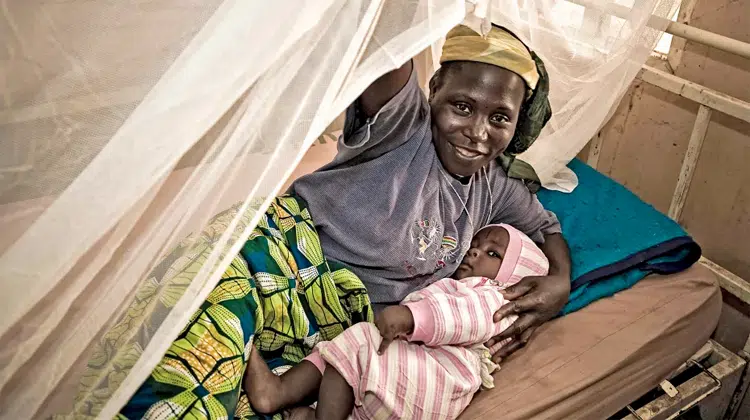 Jedes Jahr gibt es mehr als 200 Millionen Fälle von Malaria und knapp eine halbe Million Todesfälle. Säuglinge, Kinder unter fünf Jahren und Schwangere sind besonders gefährdet. Nirgendwo ist das Problem gravierender als in Afrika mit mehr als 90 % der Malariabelastung. | Foto: BASF